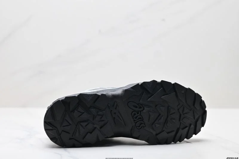 Effortless Asics Shoes 3640
