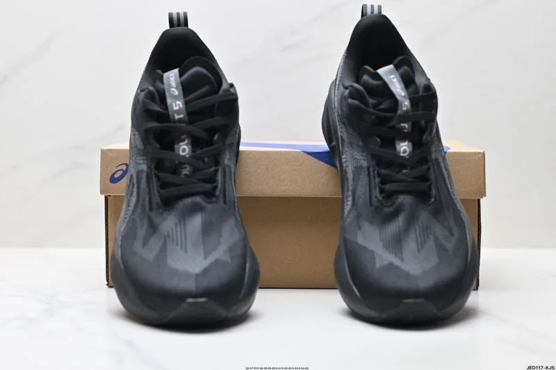 Snug Asics Shoes 3627