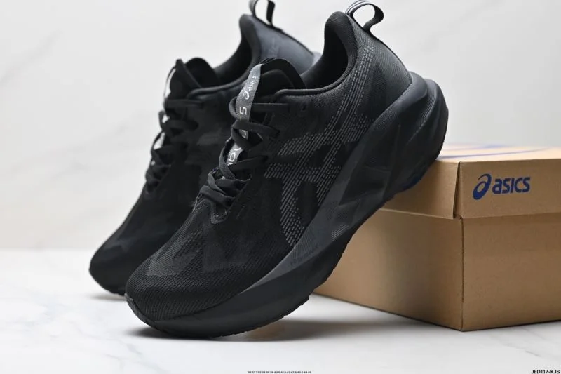 Snug Asics Shoes 3627