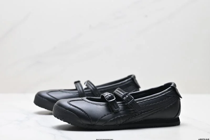 Asics Shoes Flexible 3626