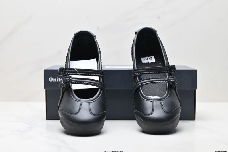 Asics Shoes Flexible 3626