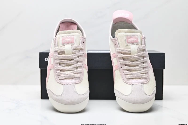 Asics Shoes Unique 3638