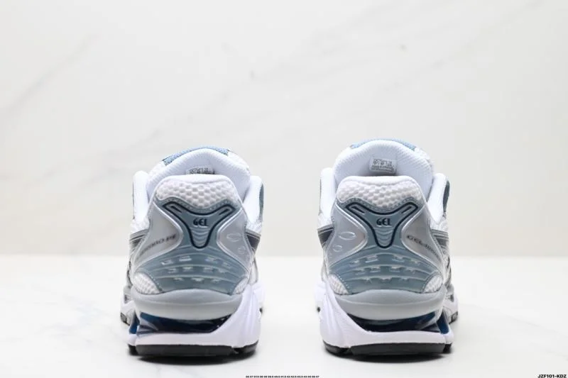 Asics Shoes Refined 3625