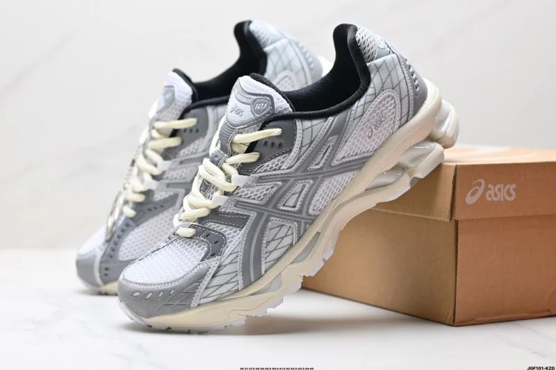 TravelReady Asics Shoes 3618