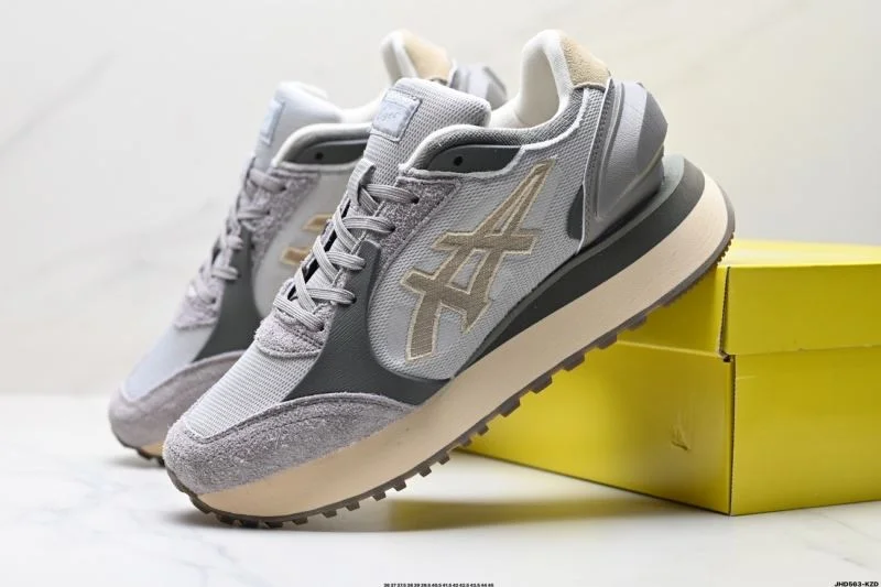 Stretchable Asics Shoes 3614