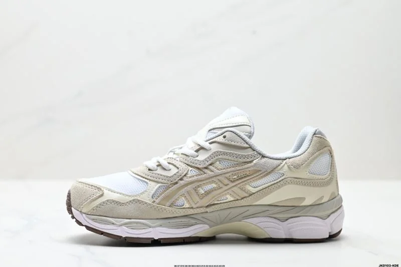 Original Asics Shoes 3613
