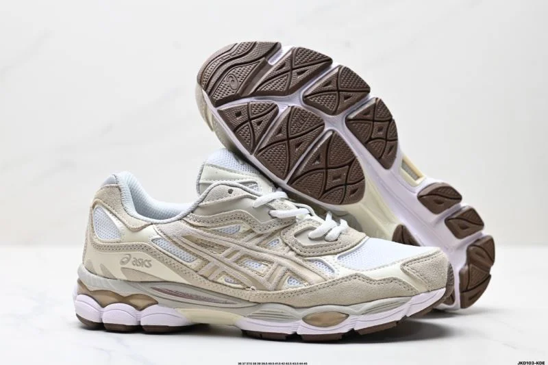 Original Asics Shoes 3613