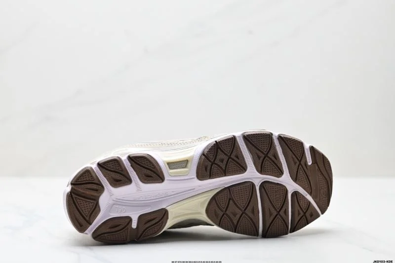 Original Asics Shoes 3613