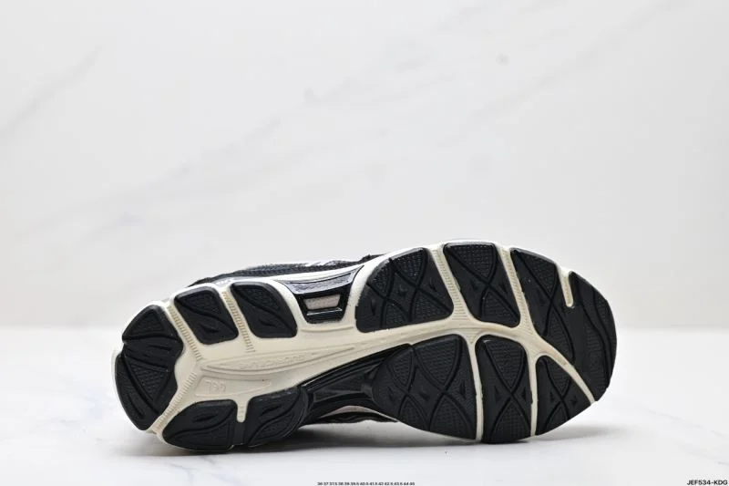 Asics Shoes Stylish 3601