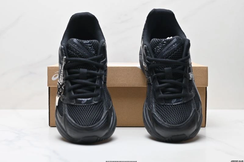 Asics Shoes Neat 2799
