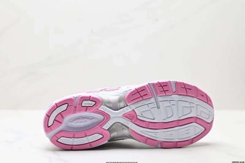 Snug Asics Shoes 2802