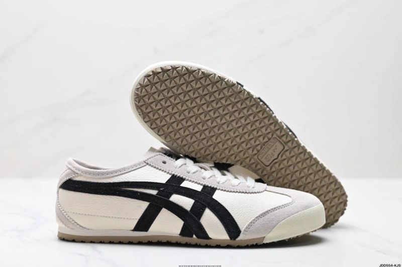 Stretchable Asics Shoes 2808