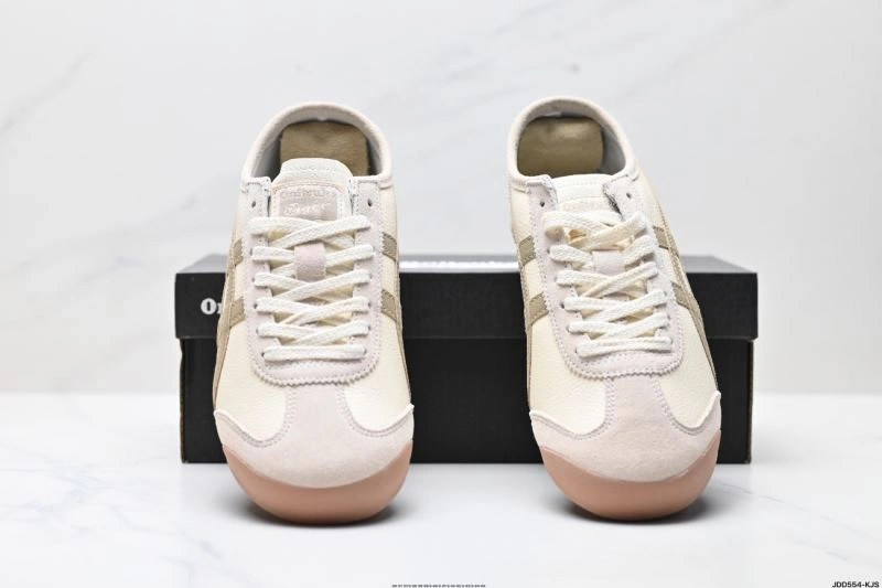 SoftTouch Asics Shoes 2795