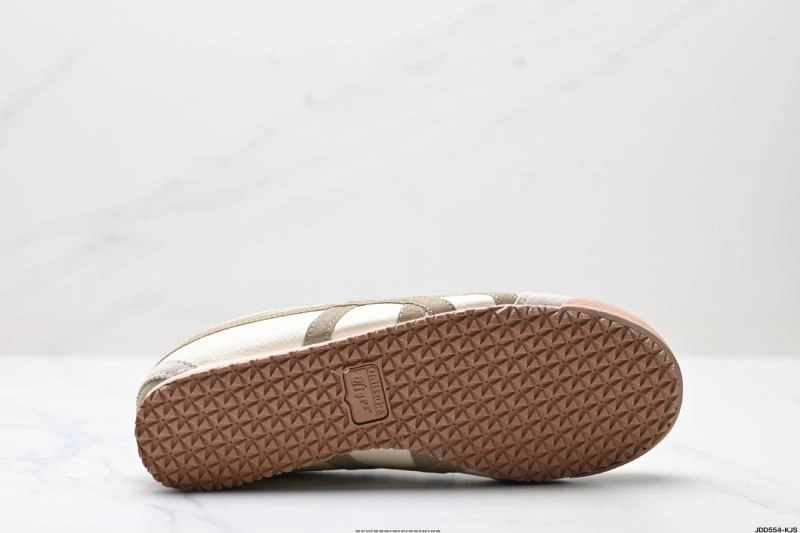 SoftTouch Asics Shoes 2795
