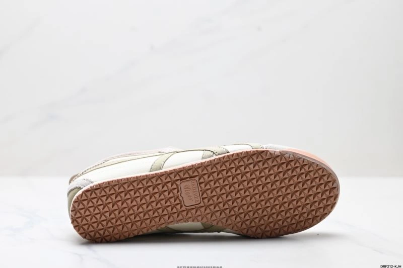 Contemporary Asics Shoes 2792