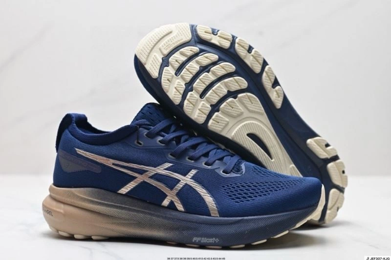 Cozy Asics Shoes 2768