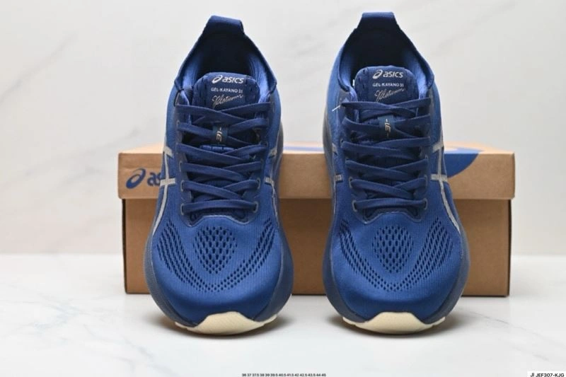 Cozy Asics Shoes 2768