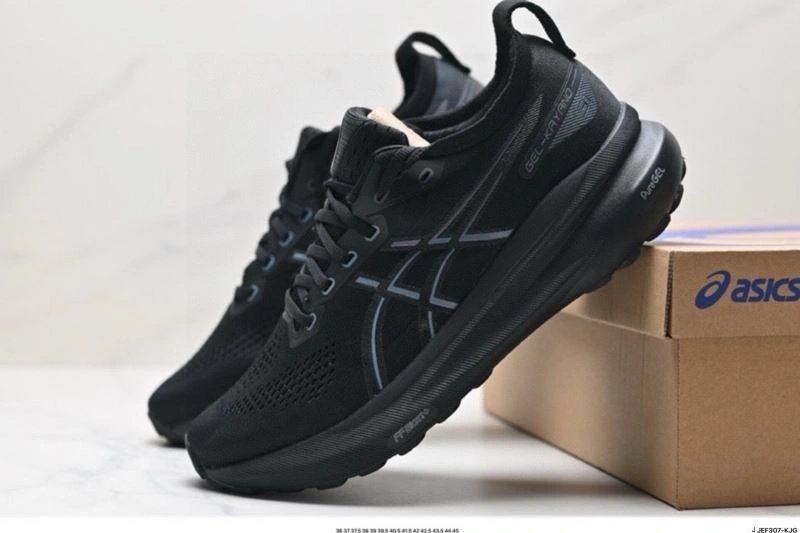 Asics Shoes Casual 2767