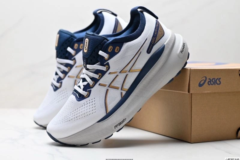 Comfortable Asics Shoes 2762