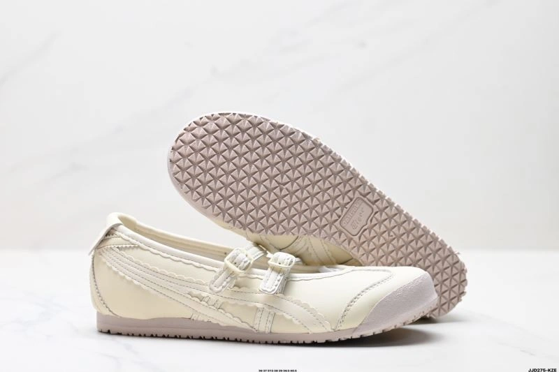 Flexible Asics Shoes 2811
