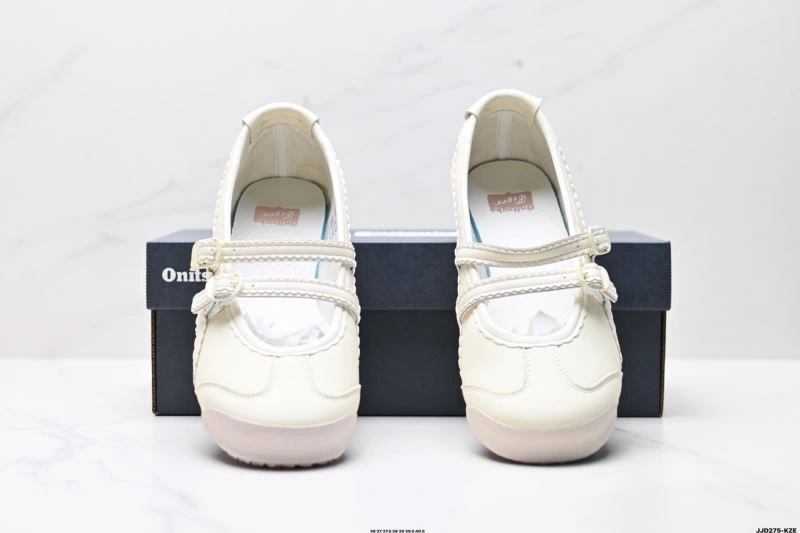 Flexible Asics Shoes 2811