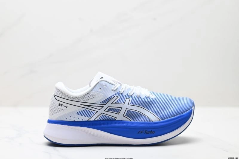 SmoothTexture Asics Shoes 2748