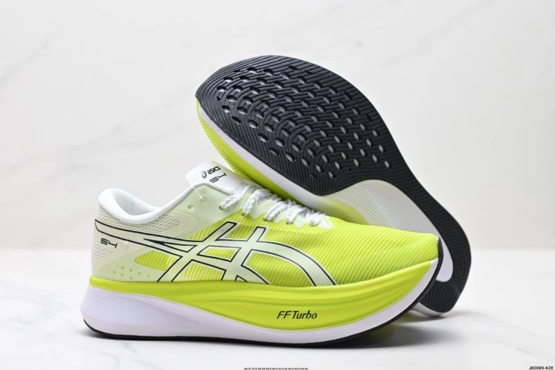 Timeless Asics Shoes 2741