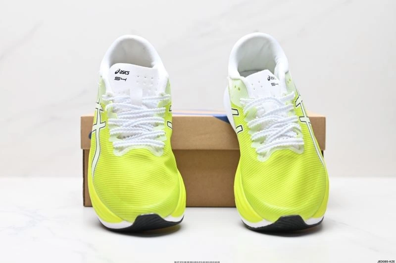 Timeless Asics Shoes 2741