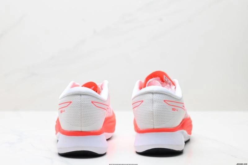 ComfortFit Asics Shoes 2746