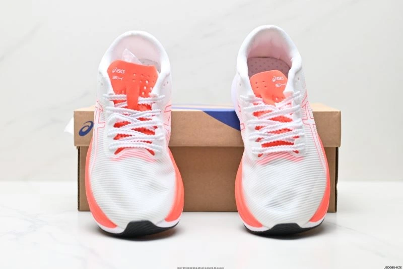 ComfortFit Asics Shoes 2746