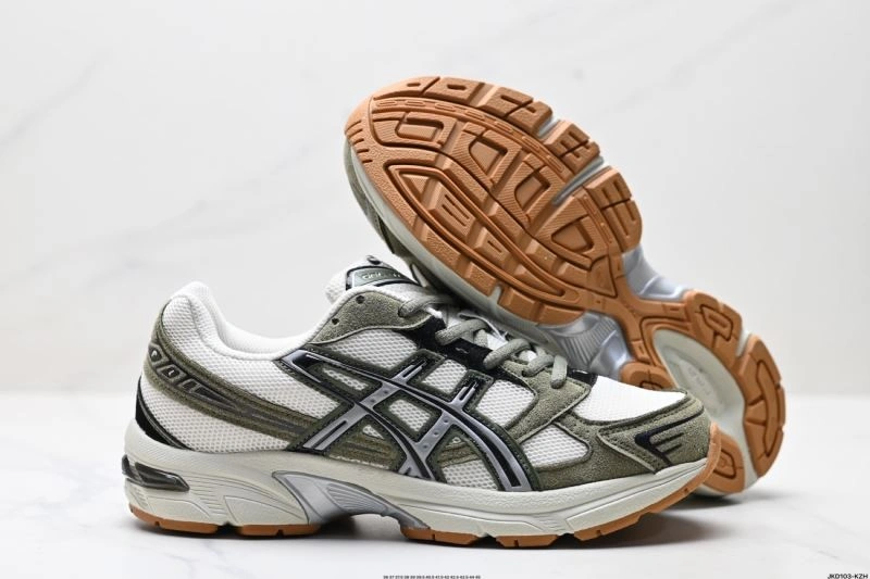 Vibrant Asics Shoes 2712