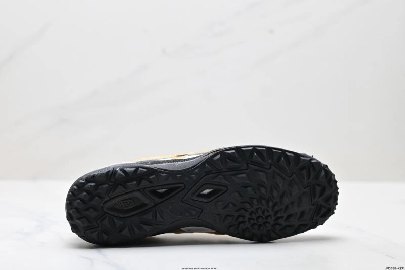 Durable Asics Shoes 2713