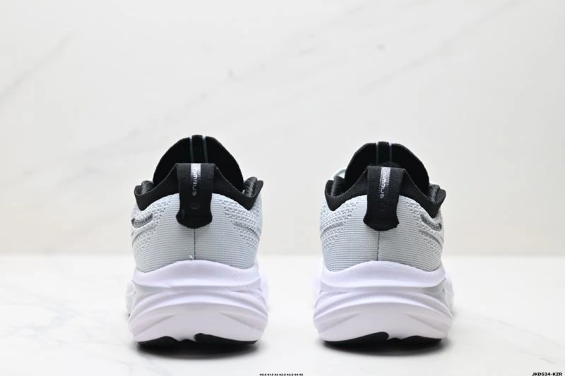 Contemporary Asics Shoes 2704