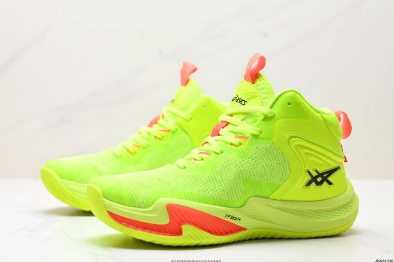 AllSeason Asics Shoes 2727