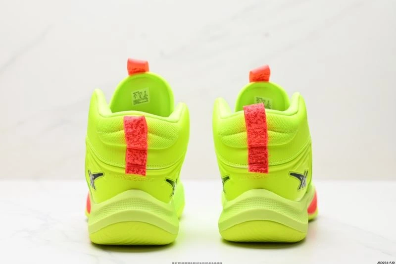 AllSeason Asics Shoes 2727