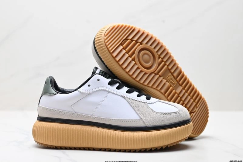 Minimalist Asics Shoes 2683