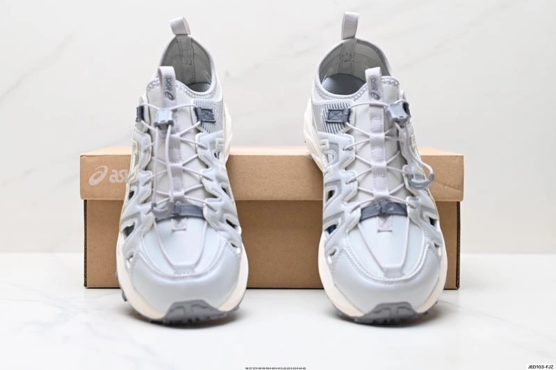 EasyCare Asics Shoes 2678