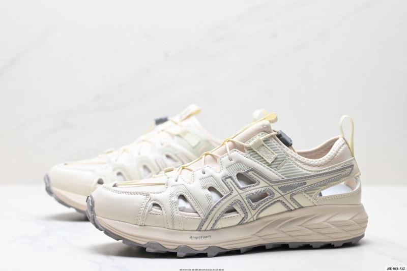 Sustainable Asics Shoes 2674