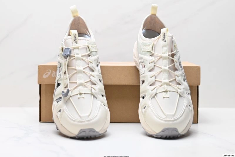 Sustainable Asics Shoes 2674