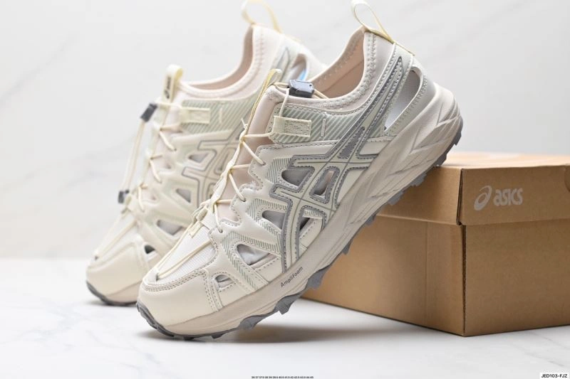 Sustainable Asics Shoes 2674