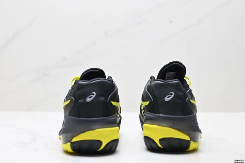 TravelReady Asics Shoes 2669