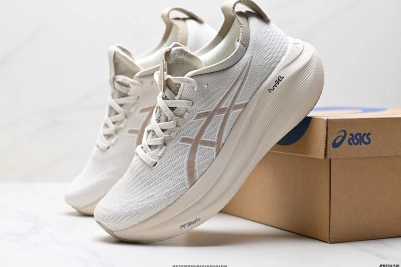 DailyWear Asics Shoes 2676