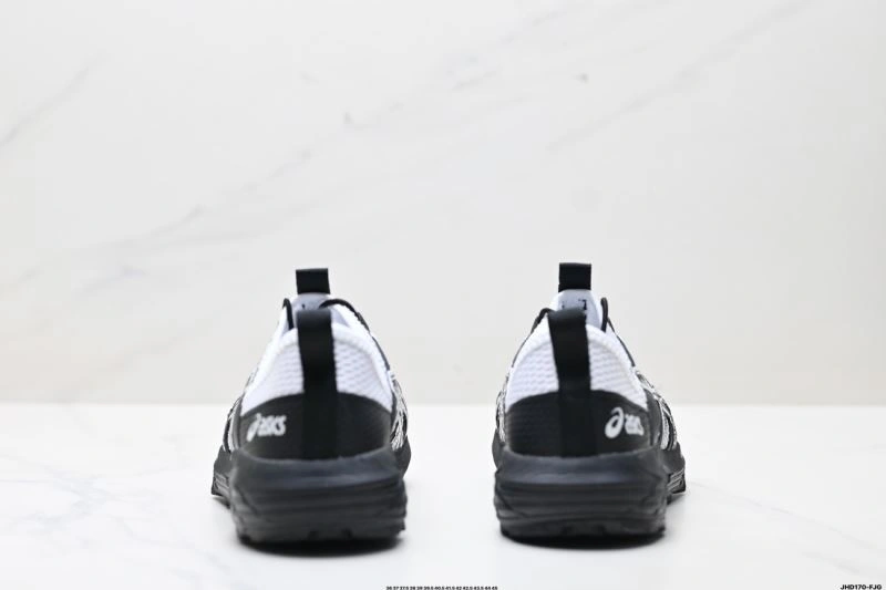 Original Asics Shoes 2654