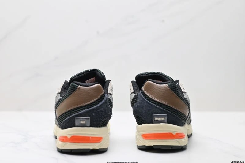 Asics Shoes Compact 2645