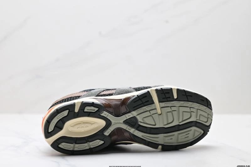 Asics Shoes Compact 2645
