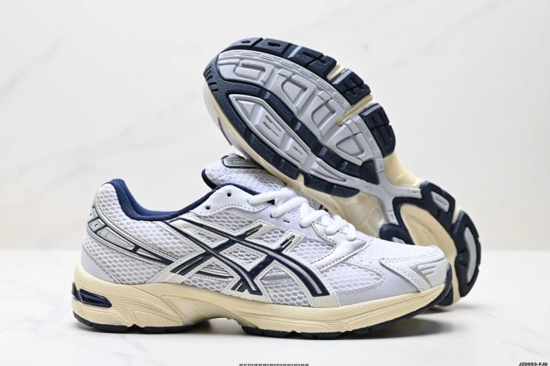 Lightweight Asics Shoes 2664
