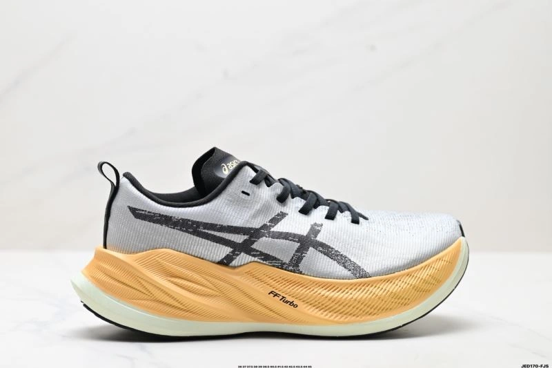 Asics Shoes HighPerformance 2632