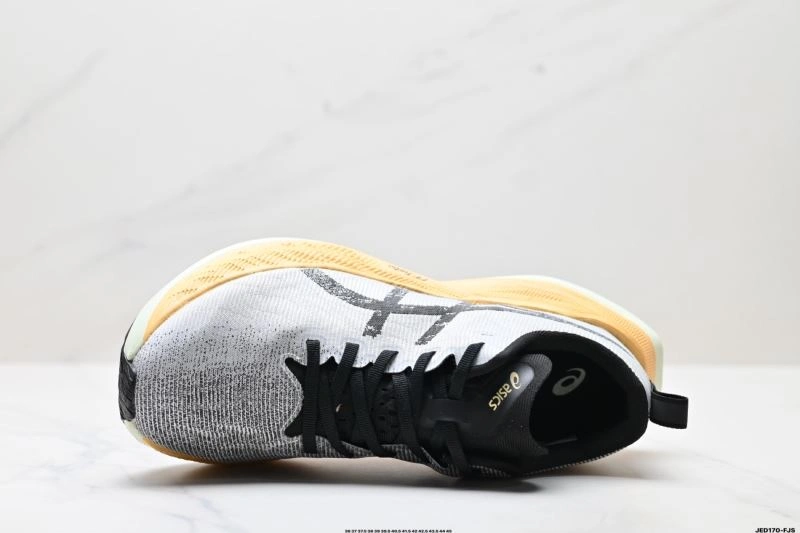 Asics Shoes HighPerformance 2632