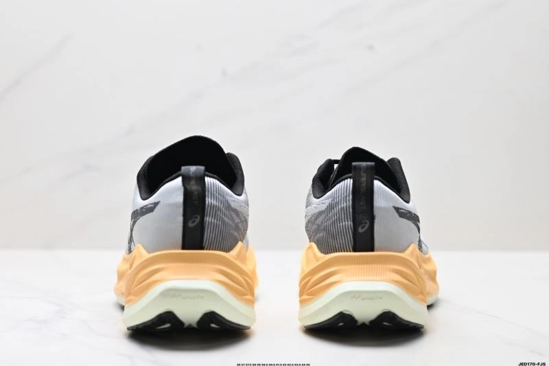 Asics Shoes HighPerformance 2632