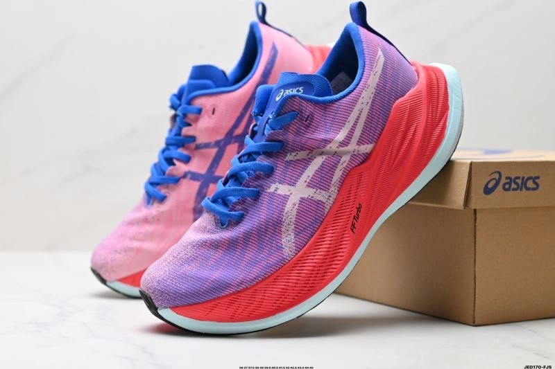 Functional Asics Shoes 2631